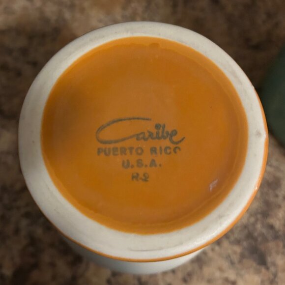 Vintage 1965 CARIBE Puerto Rican China Pedestal Mug Orange/White Restaurant Ware - Picture 5 of 7
